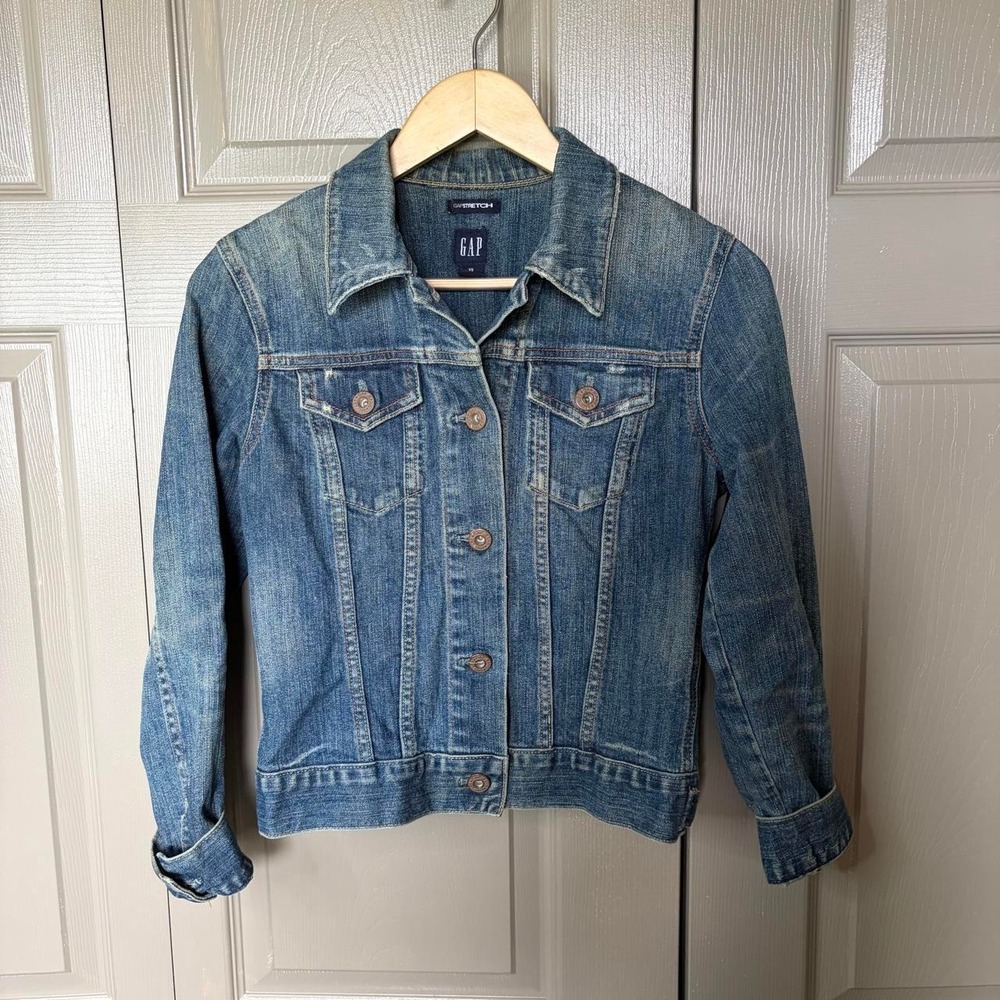 Gap Stretch Blue Denim Trucker Jacket Womens XS Medium Wash Button Up Y2K Pocket